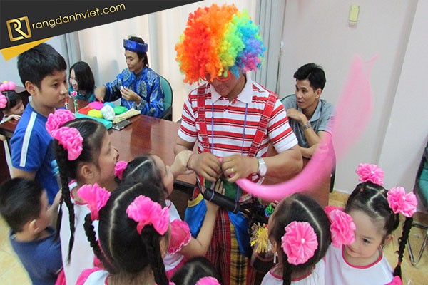 Cung cấp nhân sự : bong bóng